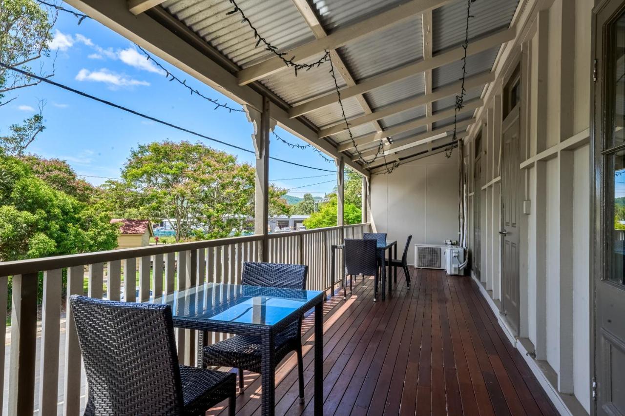 燕地那酒店 Yandina 外观 照片