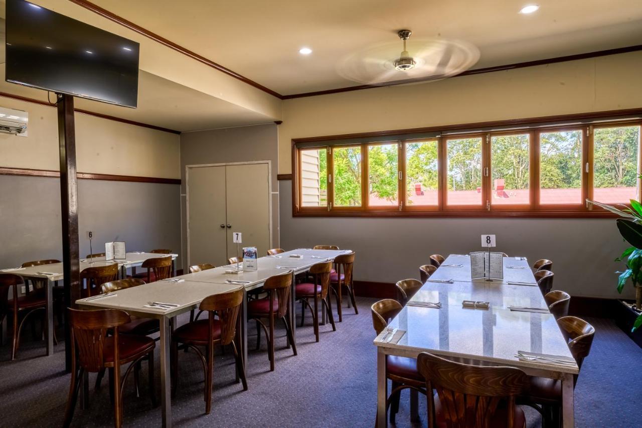 燕地那酒店 Yandina 外观 照片