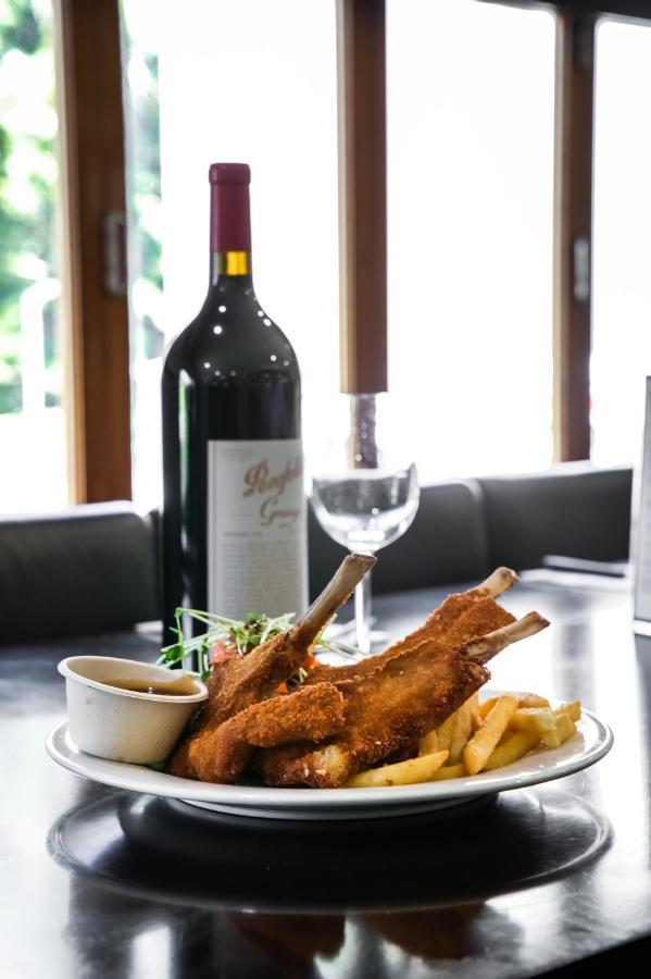 燕地那酒店 Yandina 外观 照片